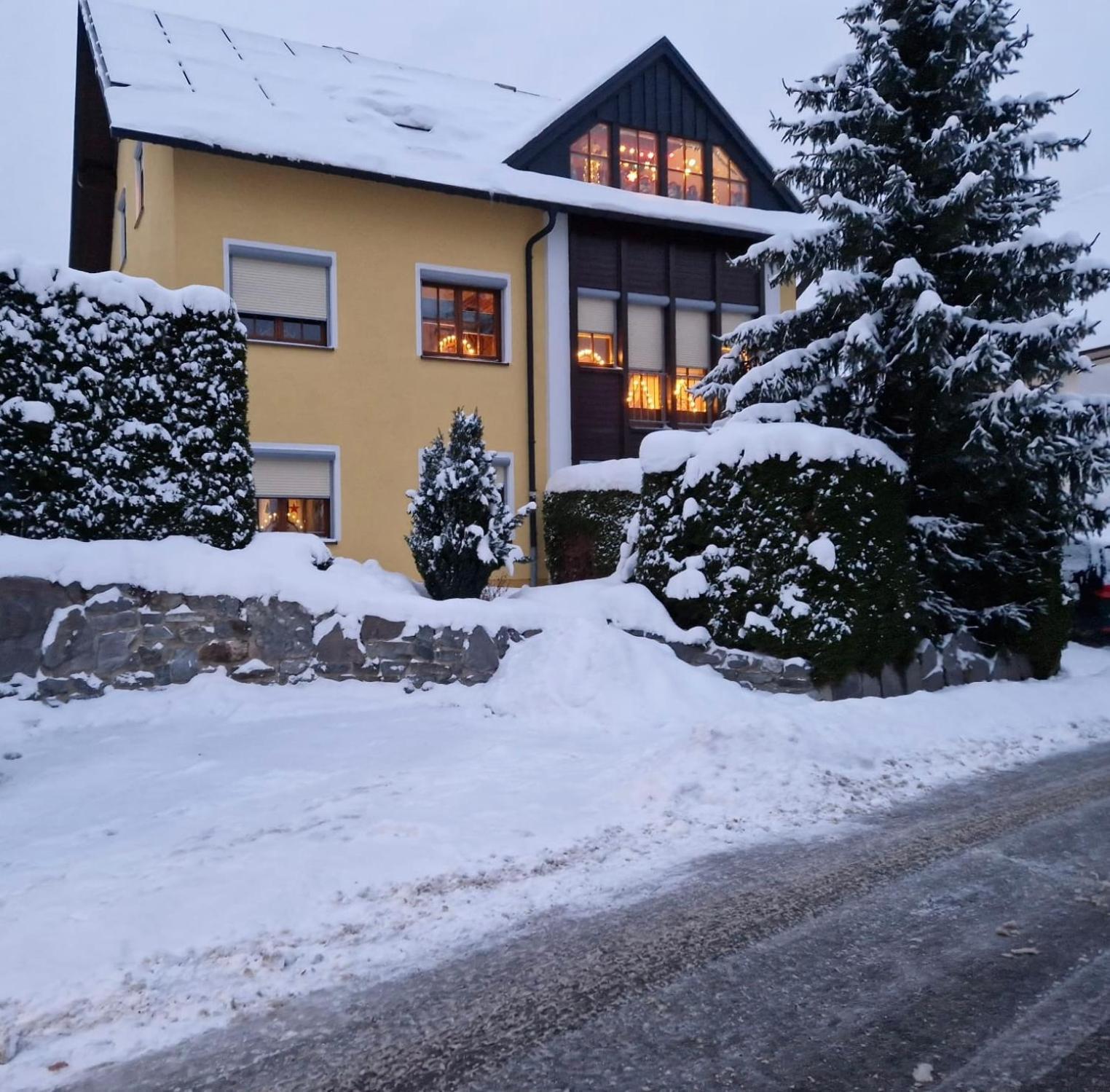 Ferienwohnung Heike Strobel Schwarzenberg (Saxony) Exterior foto